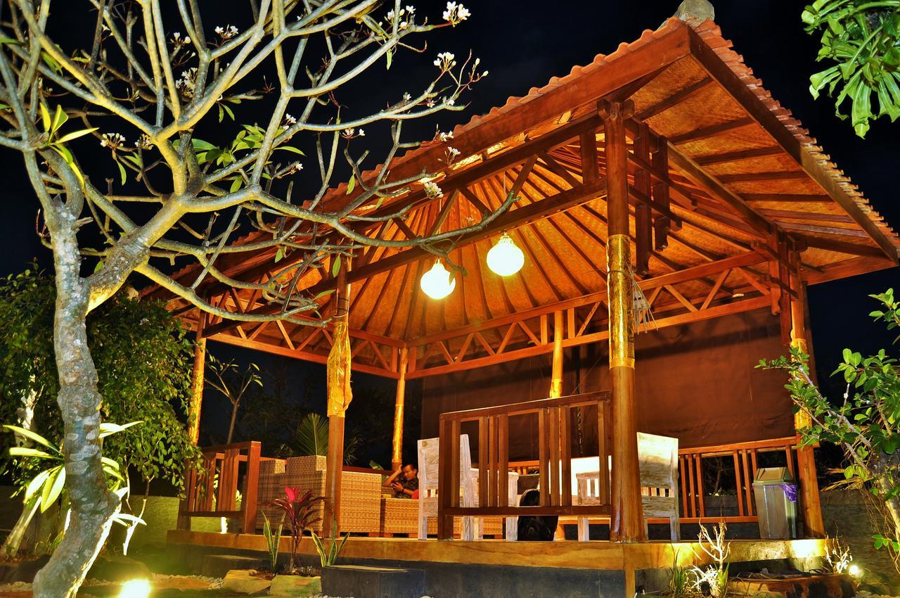 Setilas Bungalows Batununggul Exterior foto