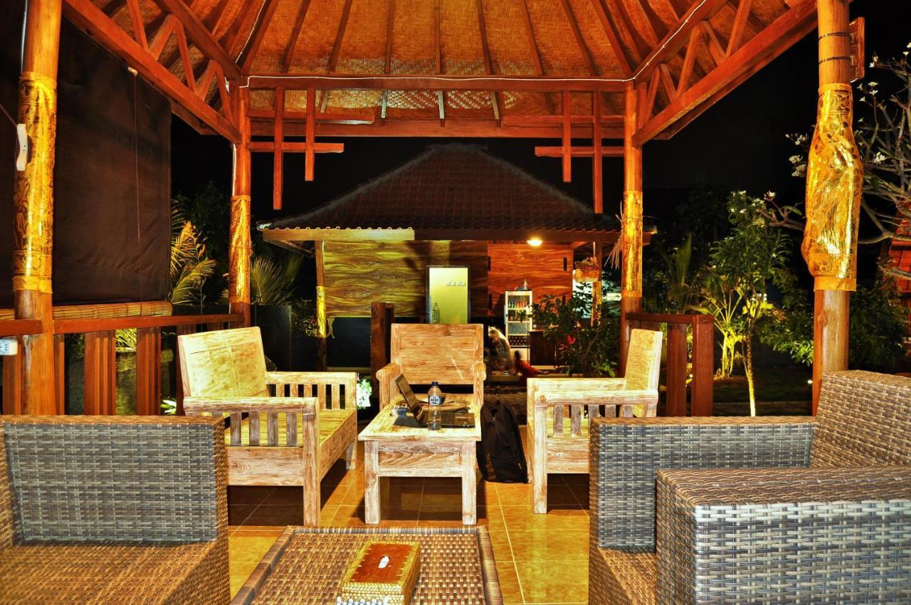Setilas Bungalows Batununggul Exterior foto