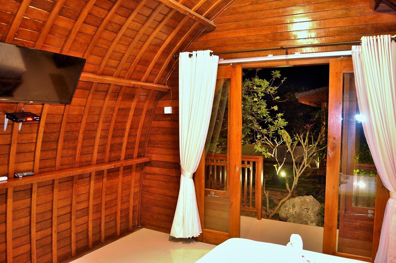 Setilas Bungalows Batununggul Exterior foto
