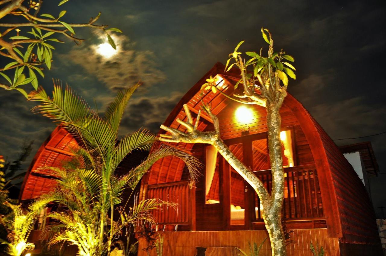 Setilas Bungalows Batununggul Exterior foto