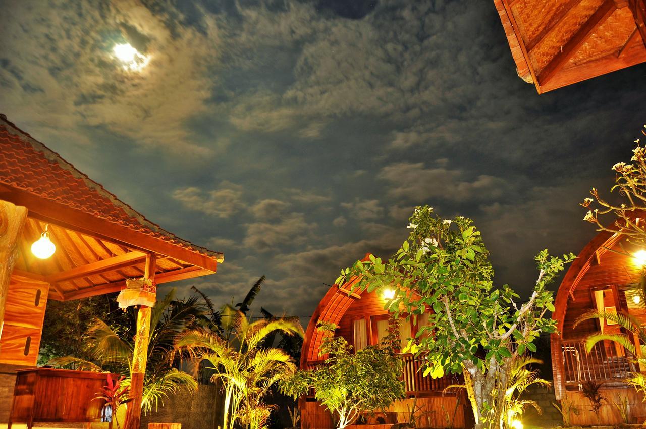 Setilas Bungalows Batununggul Exterior foto