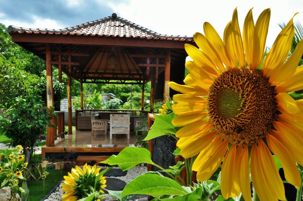 Setilas Bungalows Batununggul Exterior foto